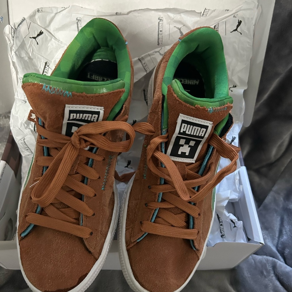 Puma Men's Brown Sneakers